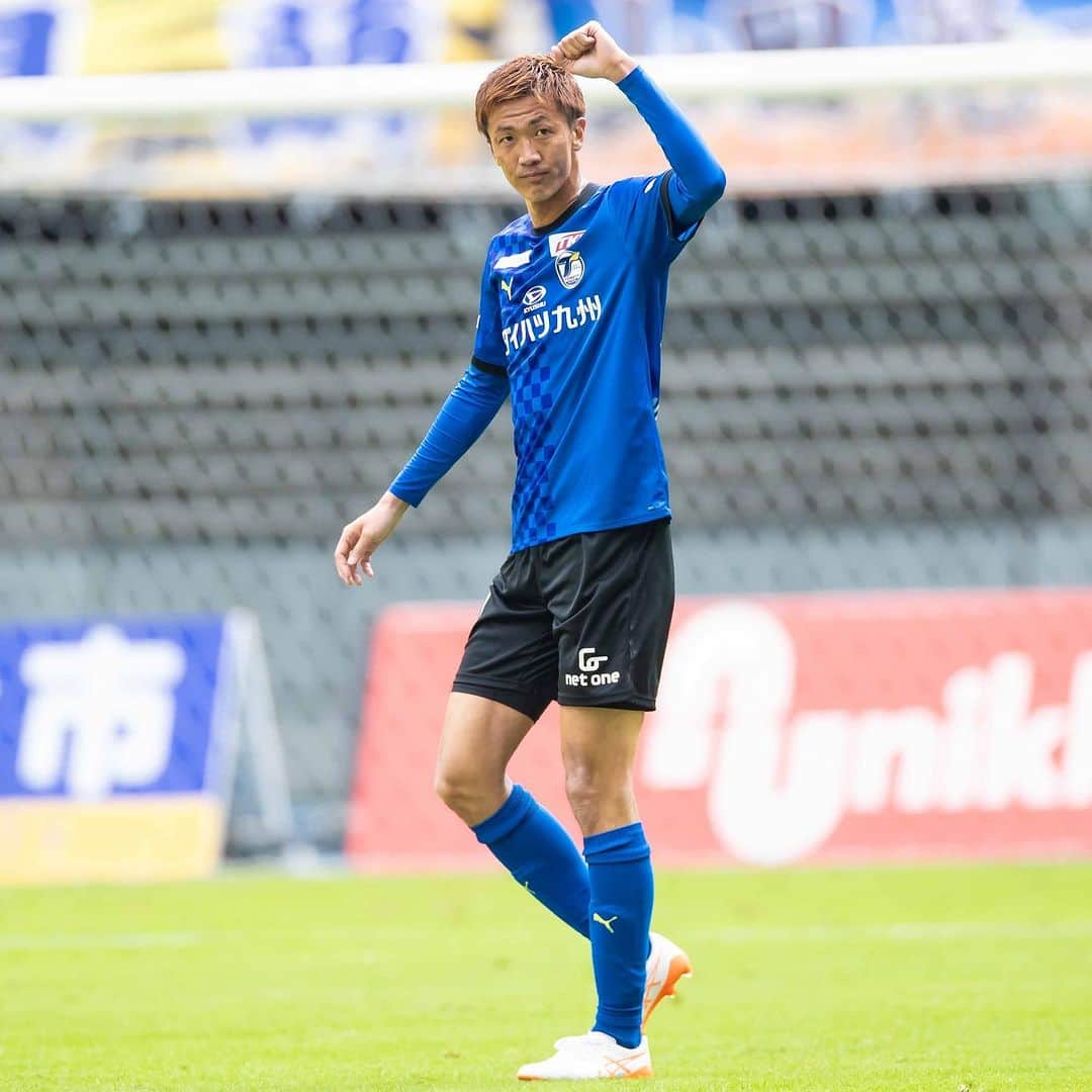 大分トリニータのインスタグラム：「🔵🟡2023明治安田生命J2リーグ第42節⚽️ 試合写真①📷 応援ありがとうございました！  #大分トリニータ #繋 #trinita」