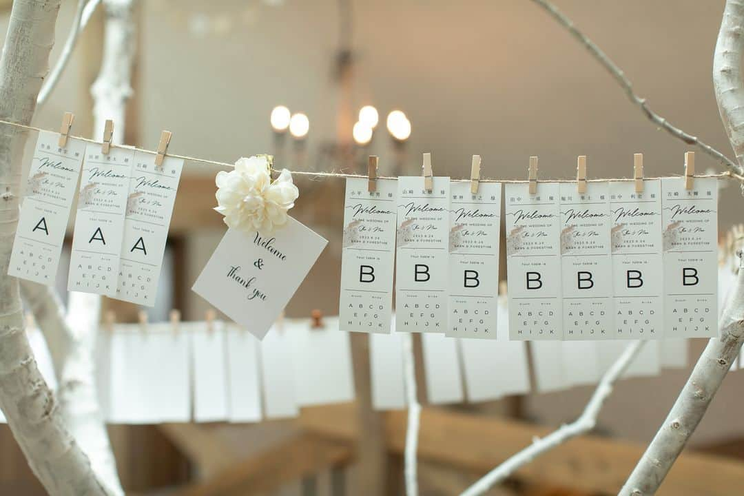 BARN&FOREST148さんのインスタグラム写真 - (BARN&FOREST148Instagram)「#100年後も語り継がれる結婚式  ・ ・  Escort Card…*  ブライダルフェアのご予約やお問合せは InstagramのDMでも承っております*  #escortcard #エスコートカード #バーンアンドフォレスト148 #式場探し #barnandforest148 #卒花嫁 #プレ花嫁 #結婚式演出 #barnwedding #バーンアンドフォレスト #barn花嫁 #披露宴 #結婚式 #プレ花 #weddingceremony #rusticwedding #卒花 #148花嫁 #流山おおたかの森 #結婚式場探し #結婚式準備 #ウェディングセレモニー #ナチュラルウェディング #結婚式場」11月12日 21時00分 - barn_and_forest148