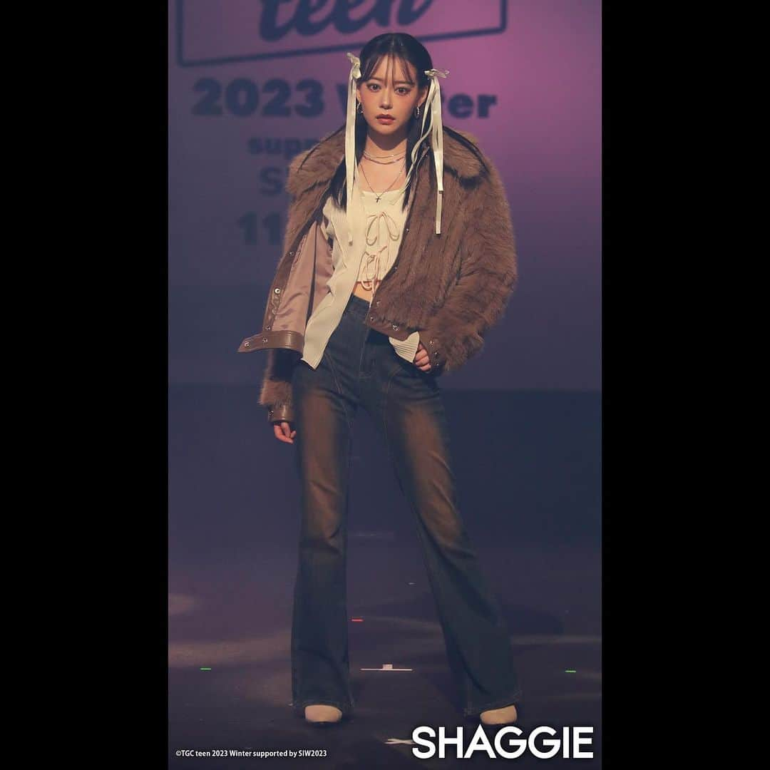 東京ガールズコレクションさんのインスタグラム写真 - (東京ガールズコレクションInstagram)「【TGC teen Winter 2023】SHAGGIEの全ルック公開!!!  TGC公式YouTubeにてステージムービーも公開💕  #SHAGGIE #なごみ / @__nagomi32__ #むくえな / @_.muu._ @ena_pi25 #原田都愛（Girls²） / @girls2_official #小川桜花（Girls²） / @girls2_official #みみりん / @0033.2004 #みりちゃむ / @mirichamu_0710 #南雲奨馬 / @shoma8108 #鈴々木響 / @hibiki__0106 #あいさ / @aaaisa.d.r.chihuahua  ***************** 『TGC teen 2023 Winter supported by SIW2023』  ●日時 2023年11月12日（日） 開場14:00 開演15:00 終演19:30（予定） ●会場 LINE CUBE SHIBUYA  #TGCteen #TGC #東京ガールズコレクション #fashion #event #ootd #coordinate #model #Japan #イベント」11月12日 21時15分 - tgc_staff