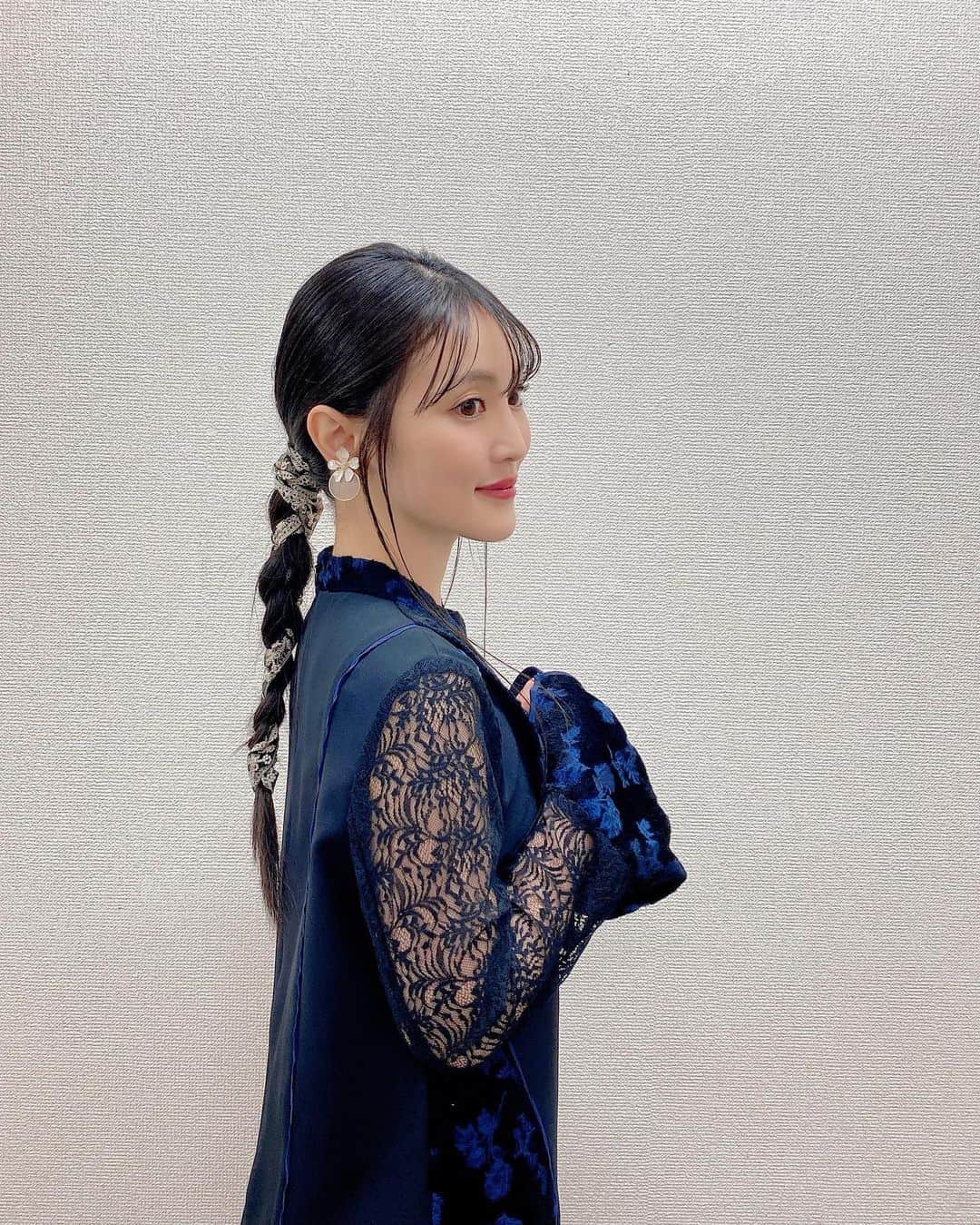 古賀葵さんのインスタグラム写真 - (古賀葵Instagram)「こんばんは。 『プリンセス・プリンシパル Crown Handler』 第3章BD発売記念トークショー付き上映会 ありがとうございました！  #pripri #ヘアアレンジも素敵」11月12日 21時22分 - koga_aoi0824