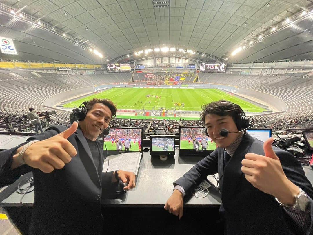 岡田和樹のインスタグラム：「第102回　全国高校サッカー選手権北海道大会決勝は 史上初　札幌ドームで行われました。 旭川実業と北海の一戦。 両校の選手はまさに全力プレーで高校3年間の想いを 表現していました。 優勝は北海高校😌 準優勝、旭川実業も力の限りを尽くし、素晴らしいプレーよ数々でした。」