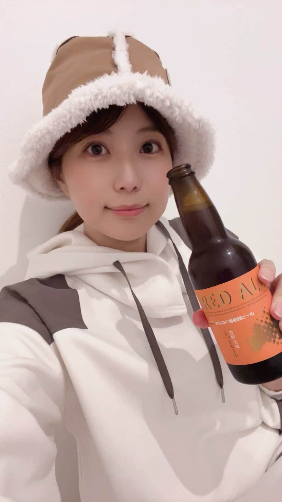 天野麻菜のインスタグラム：「ビール女子。3659」