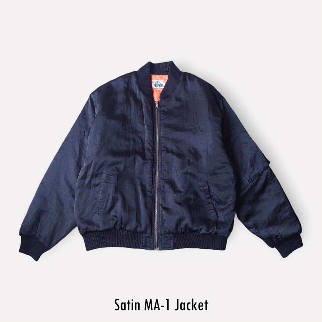 吉祥寺 古着屋 Orfeoのインスタグラム：「. ●Satin MA-1 Jacket . . . お問い合わせはこちらから↓ orfeokichijoji@yahoo.co.jp  #orfeo #kichijoji #tokyo #vintage #used #fashion #coordinate #outfit #オルフェオ #吉祥寺 #東京 #古着 #古着屋 #ヴィンテージ #レディース古着 #吉祥寺古着屋 #コーディネート . . . お問い合わせはインスタグラムのプロフィール掲載のメールアドレスにお願いいたします。コメント、DMでのお問い合わせは受け付けておりませんのでご了承ください。 店頭に出ていないONLINE SHOPの商品もご購入頂けます。気になる商品がございましたら店頭スタッフにお気軽にお声掛けください。」