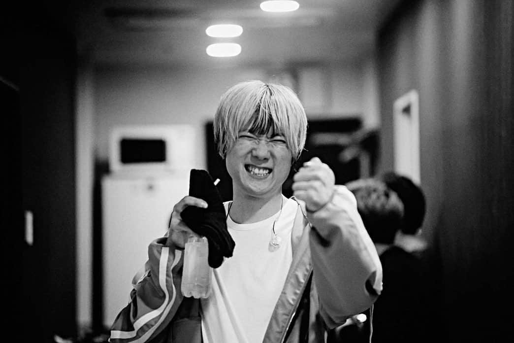 江口雄也さんのインスタグラム写真 - (江口雄也Instagram)「▼  2023/11/10 tour other cut  📸(@hamanokazushi )」11月12日 12時47分 - bluengt