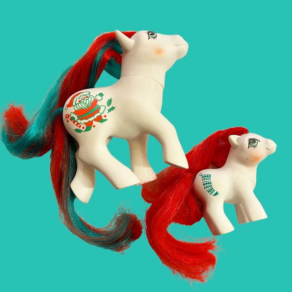 おもちゃやSPIRALのインスタグラム：「80's Christmas My Little Pony 入荷しました🎄  今ならBabyもいます🍼」