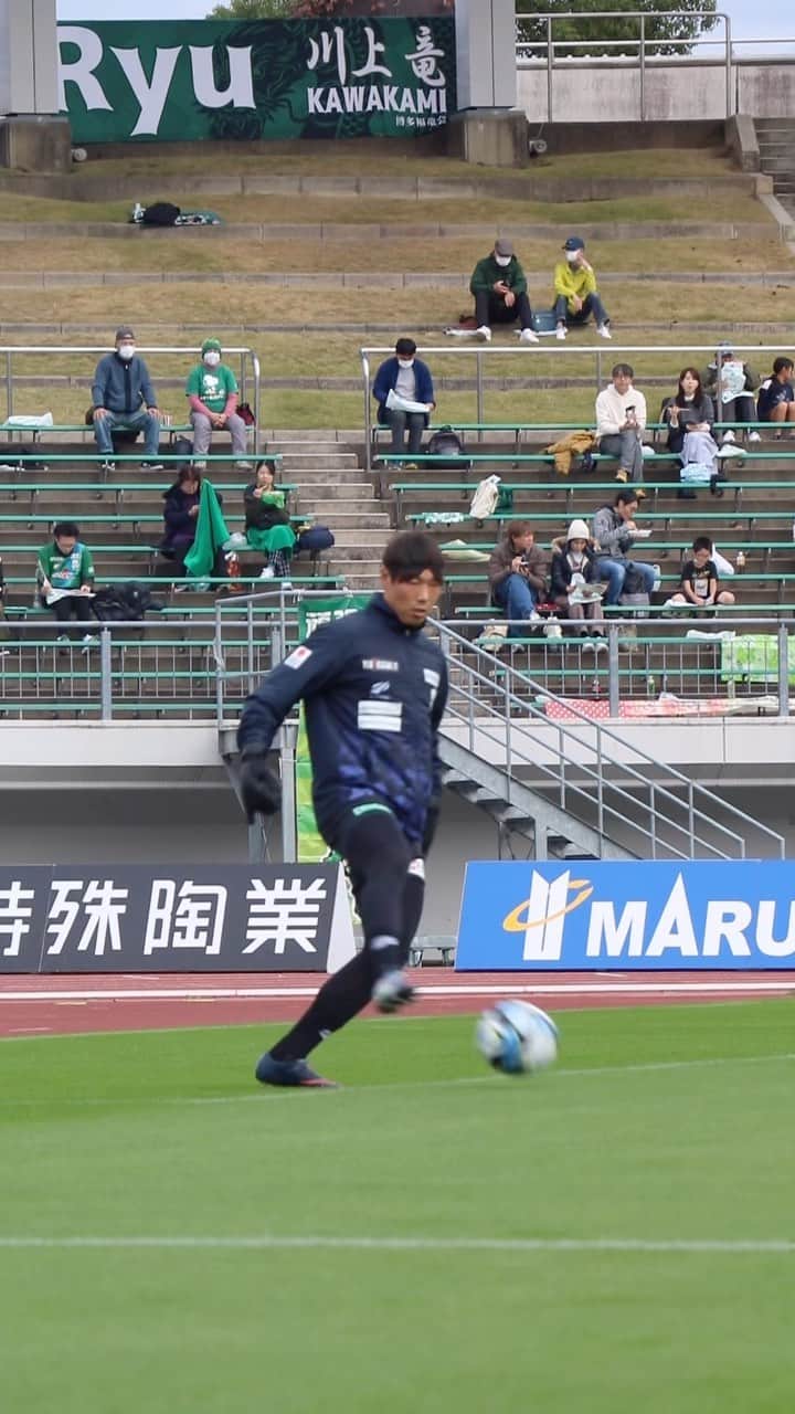 のインスタグラム：「. Warm up !  【J3リーグ第35節】 🆚カマタマーレ讃岐 🗓11/12(sun)14:00KO 🏟長良川競技場  #fcgifu #FC岐阜 #MOVEYOURHEART」