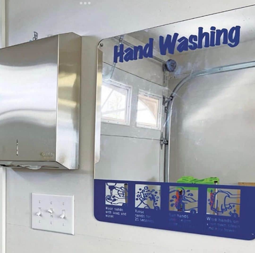 kiarrysさんのインスタグラム写真 - (kiarrysInstagram)「American Hand Washing Mirror Sign Web shop New in.」11月12日 14時33分 - kiarrys