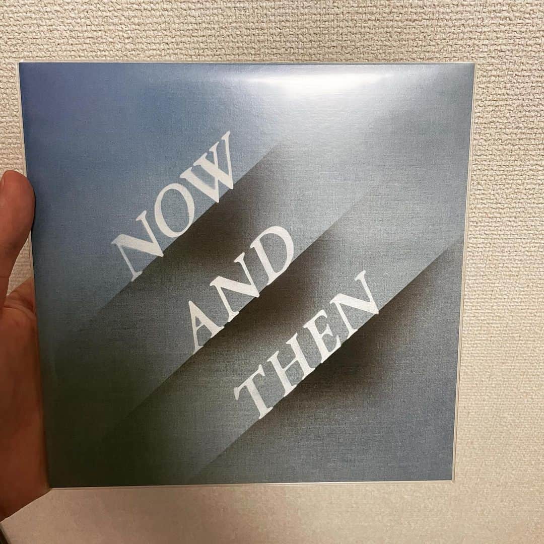 加賀屋航平さんのインスタグラム写真 - (加賀屋航平Instagram)「最近専らこういう感じなので、久しぶりに心が(クラシックな)ロックに回帰してます。  #くるり #THEBEATLES #はっぴいえんど #THEROLLINGSTONES」11月12日 14時52分 - koheikgy