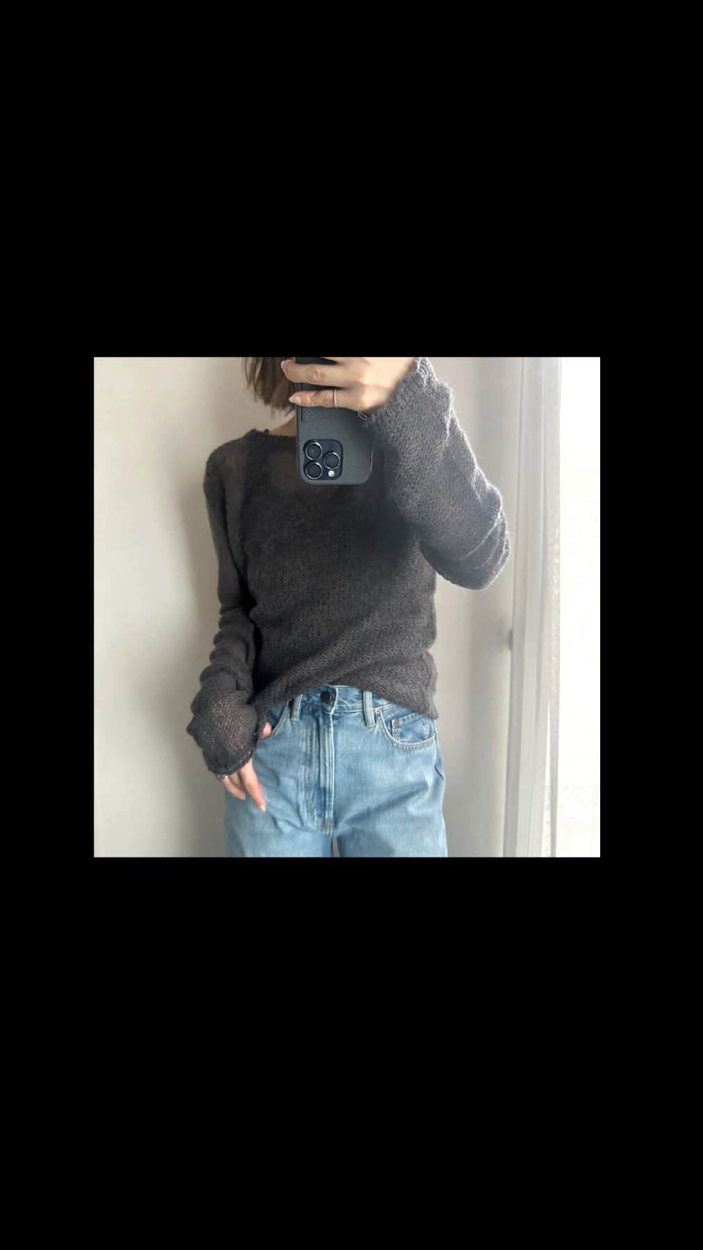 mimimi.amのインスタグラム：「Sᴜɴᴅᴀʏ...  GU × ZARA  息子が履いてたGUさんのバギージーンズ、 真似っこして色違いを買ったら、今の気分にピッタリ。  men's の28inch👖✨  身長160cm 丈詰めなし。  お値段、一桁違うやつ買おうと取り寄せてたけど 私の体型にはGUの方が断然良くて、返品した笑  #gu#ジーユー#zara#ザラ #ハローお元気ですか」