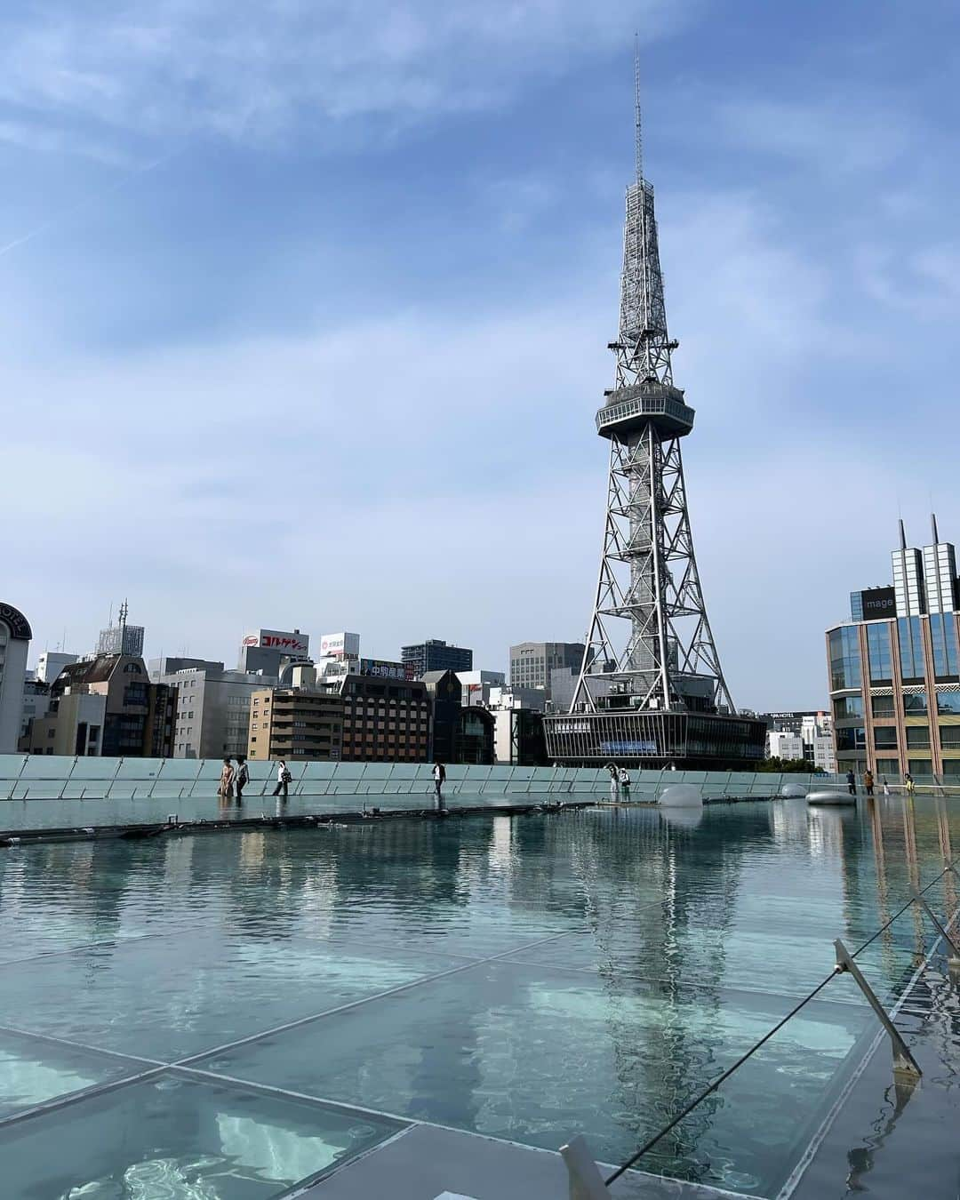 ビビる大木のインスタグラム：「パリです💖  #パリ #paris  #オアシス21  #nagoya」