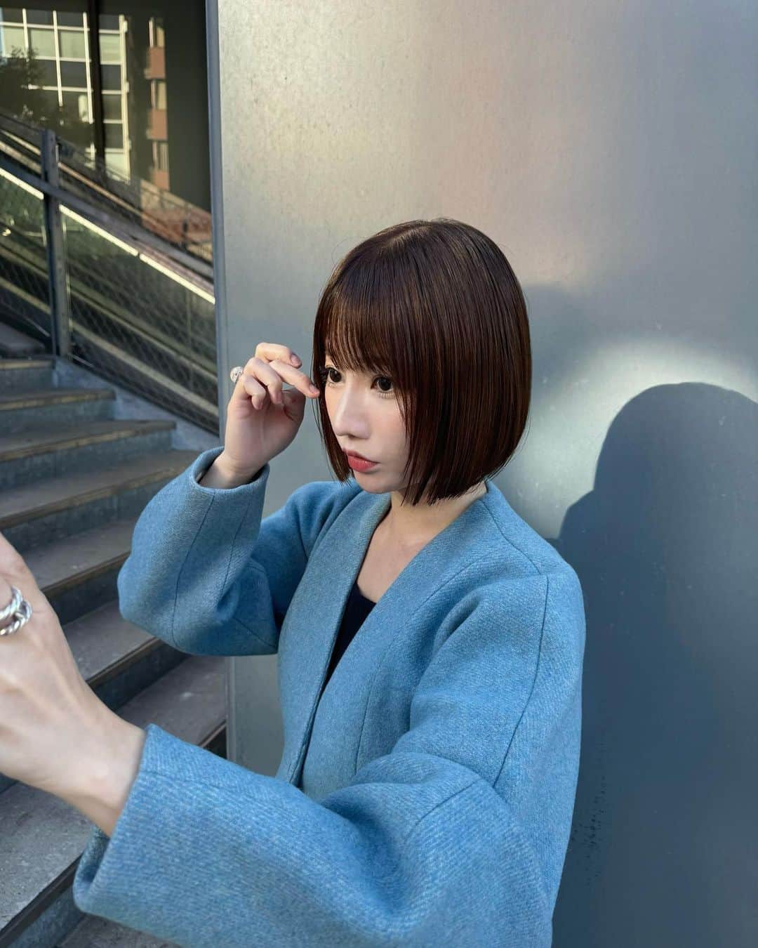 山内あいなのインスタグラム：「さらにスッキリボブ✂︎  #ボブ」