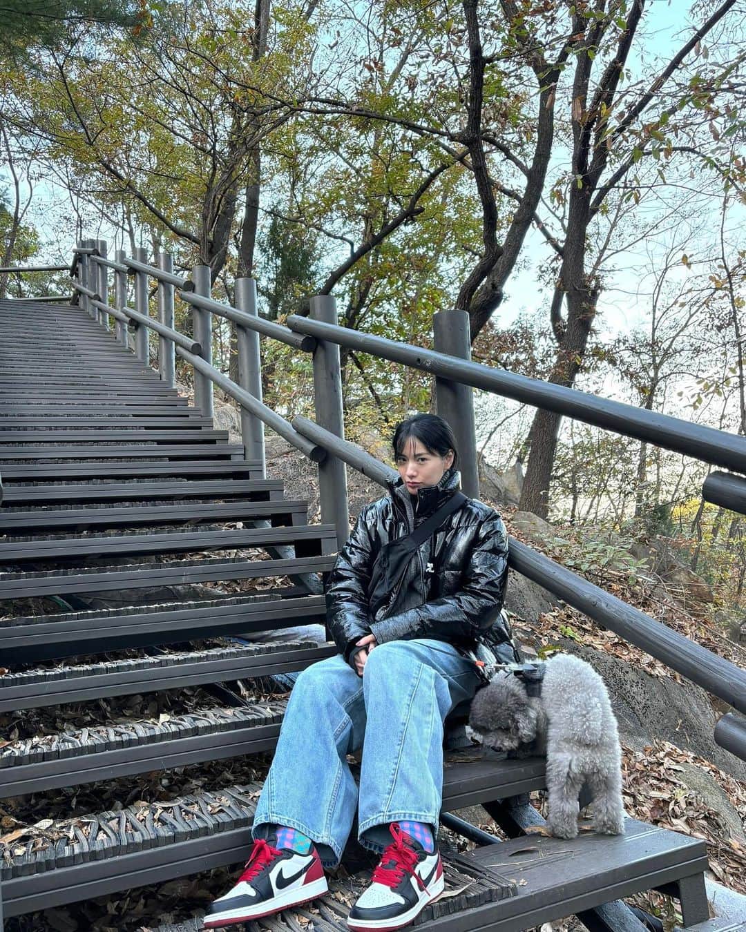 ナナ さんのインスタグラム写真 - (ナナ Instagram)「딱지쓰랑 함께해🩶」11月12日 15時24分 - jin_a_nana