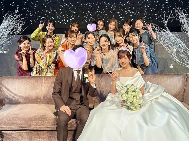 河村唯（うめ子）のインスタグラム：「せりなの結婚式👰‍♀️✨ おめでと、せりな👰‍♀️✨✨  ずっと綺麗で、しっかりしてて、良き奥様💚って感じで 終始かっこよかったのですが、  ちょこちょこレスくれるの😂めちゃせりななのよ😂😂😂 奥様になっても 中学の時からのチャーミングなところ、変わらなくて なんかそれにも嬉しくなっちゃって🫣✨💚  旦那様も せりなに手を添えてたり、大事なシーンでは後ろで写真撮ってたり😂 微笑ましすぎて、泣けてくる✨✨  みんなの幸せが溢れてる良き時間でした。  せりな、 結婚おめでとう！ 末長くお幸せにね😊 これからも、ちょくちょく会おうね😂 幸せのキューピットちゃん💚  @serinanagano0929」