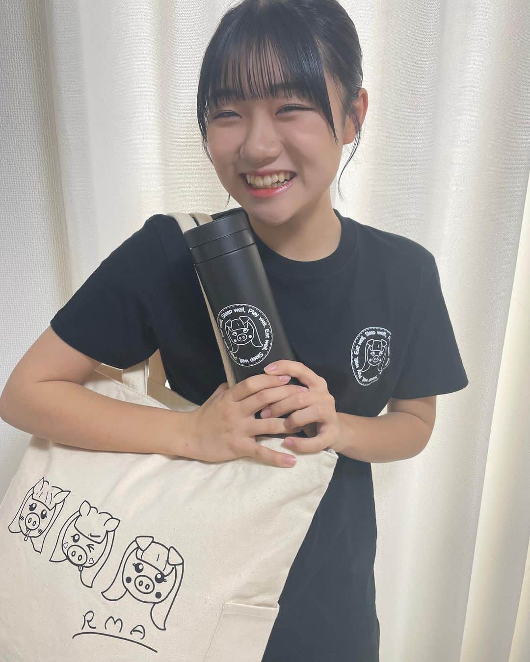 atukiyoさんのインスタグラム写真 - (atukiyoInstagram)「ついに！ ろこまこあこのグッズの販売が開始しました😊 11/ ...