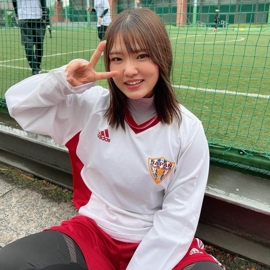 仙石來夢さんのインスタグラム写真 - (仙石來夢Instagram)「最高な休日⚽️🤍❤️ 昨日の投稿と違いすぎる…  #サッカー　#フットサル　#休日　#dayoff #football  #サッカー女子　#フットサル女子　#adidas」11月12日 16時35分 - raimu_sengoku