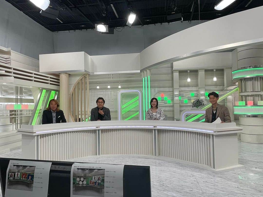 北澤豪のインスタグラム：「KICK OFF! SHIZUOKA 1時間SP 放送始まりました  静岡学園の選手が生出演」