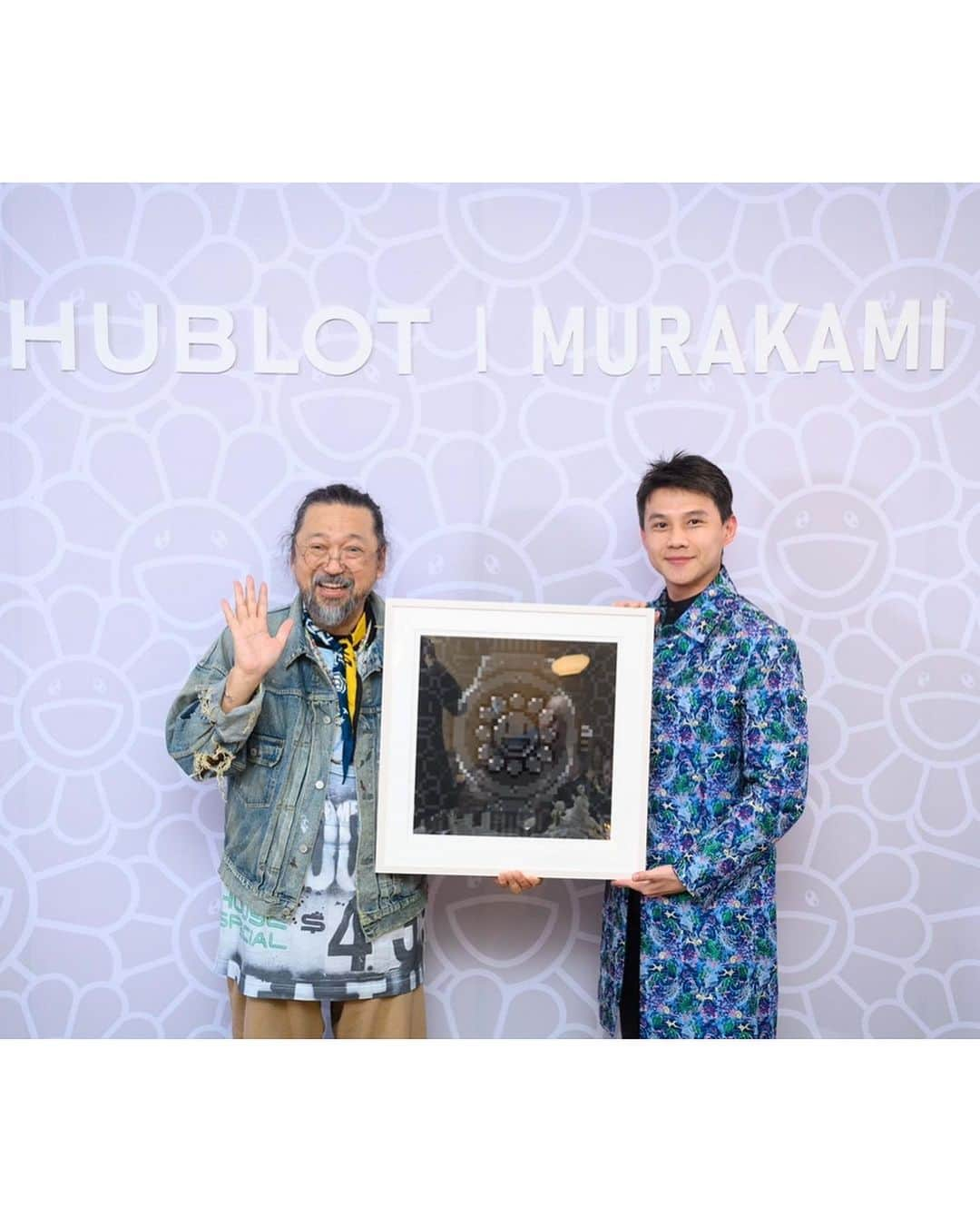 村上隆さんのインスタグラム写真 - (村上隆Instagram)「The completed model in collaboration with HUBLOT will be unveiled in Singapore!  A lot of ivents!  With KOLs:  @bentanzx  @richiekrq  @zhaisiming  @tayying_  @hereisyingying @zetongteoh @elvinngchoonsiong @rustyy_sheyyy  @yk」11月12日 16時39分 - takashipom