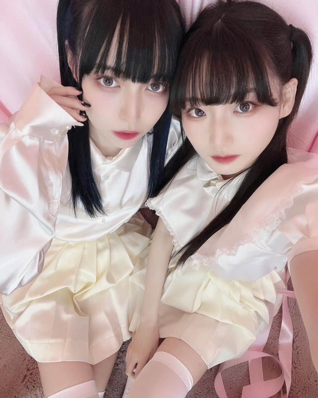 双木昭夫のインスタグラム：「双木スタイリングのサテンコーデ💖 モデルはいつもの2人 しらいちゃん 多屋来夢ちゃん」