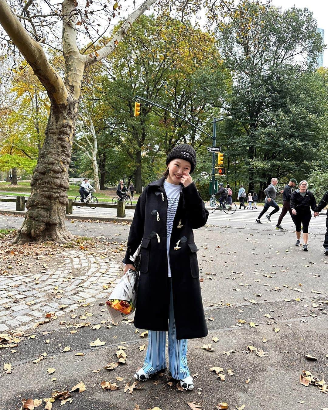 青木美緒さんのインスタグラム写真 - (青木美緒Instagram)「Central Park⛲️⛲️ SATCで良く観ていて行ってみたかったところ☺️🫶 . お気に入りの場所だったから最終日の朝の出発前にも来た☺️💓 . #ニューヨーク #ニューヨーク観光 #ニューヨーク旅行 #nugu_ny」11月12日 17時18分 - m_ooo