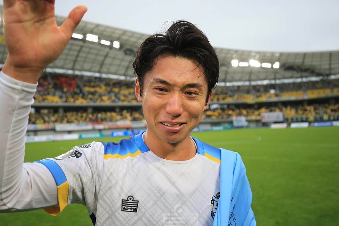 のインスタグラム：「#栃木磐田 GamePhoto📸  #𝐑𝐄𝐓𝐔𝐑𝐍𝐓𝐎𝐉𝟏 #ジュビロ磐田 #jubilo」