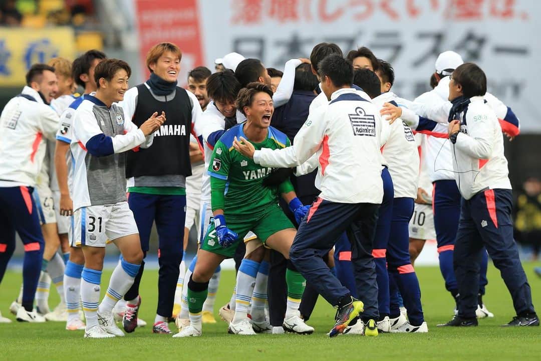 のインスタグラム：「#栃木磐田 GamePhoto📸  #𝐑𝐄𝐓𝐔𝐑𝐍𝐓𝐎𝐉𝟏 #ジュビロ磐田 #jubilo」