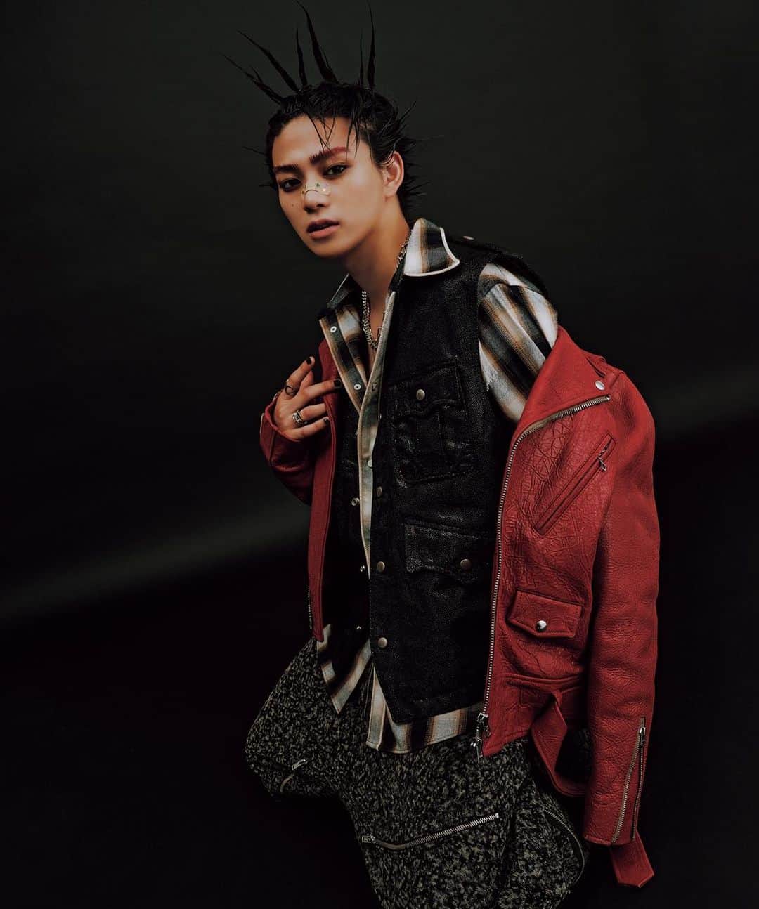 NYLON JAPANのインスタグラム
