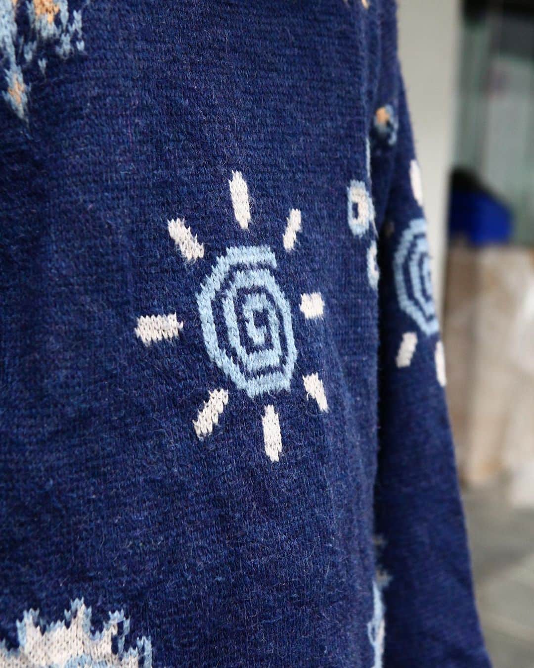 vostokさんのインスタグラム写真 - (vostokInstagram)「Tops：Unknown Knit Sweater  model：176cm  細かい詳細は https://vostok.base.shop に掲載  #古着#vostok#forsale#vintage#vintagefashion#vintagestyle#usedclothing」11月12日 18時55分 - vostok_1jp
