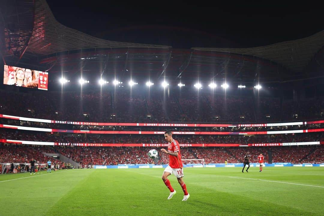 アンヘル・ディ・マリアのインスタグラム：「⚽️❤️🔥🤩」