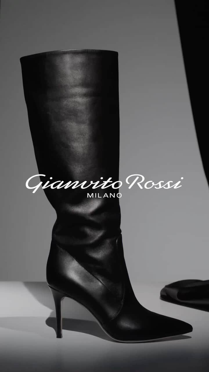 ジャンヴィートロッシのインスタグラム：「Softness and ease are key when it comes to Hansen, the signature style defined by a gently ruffled silhouette. #GianvitoBoots」