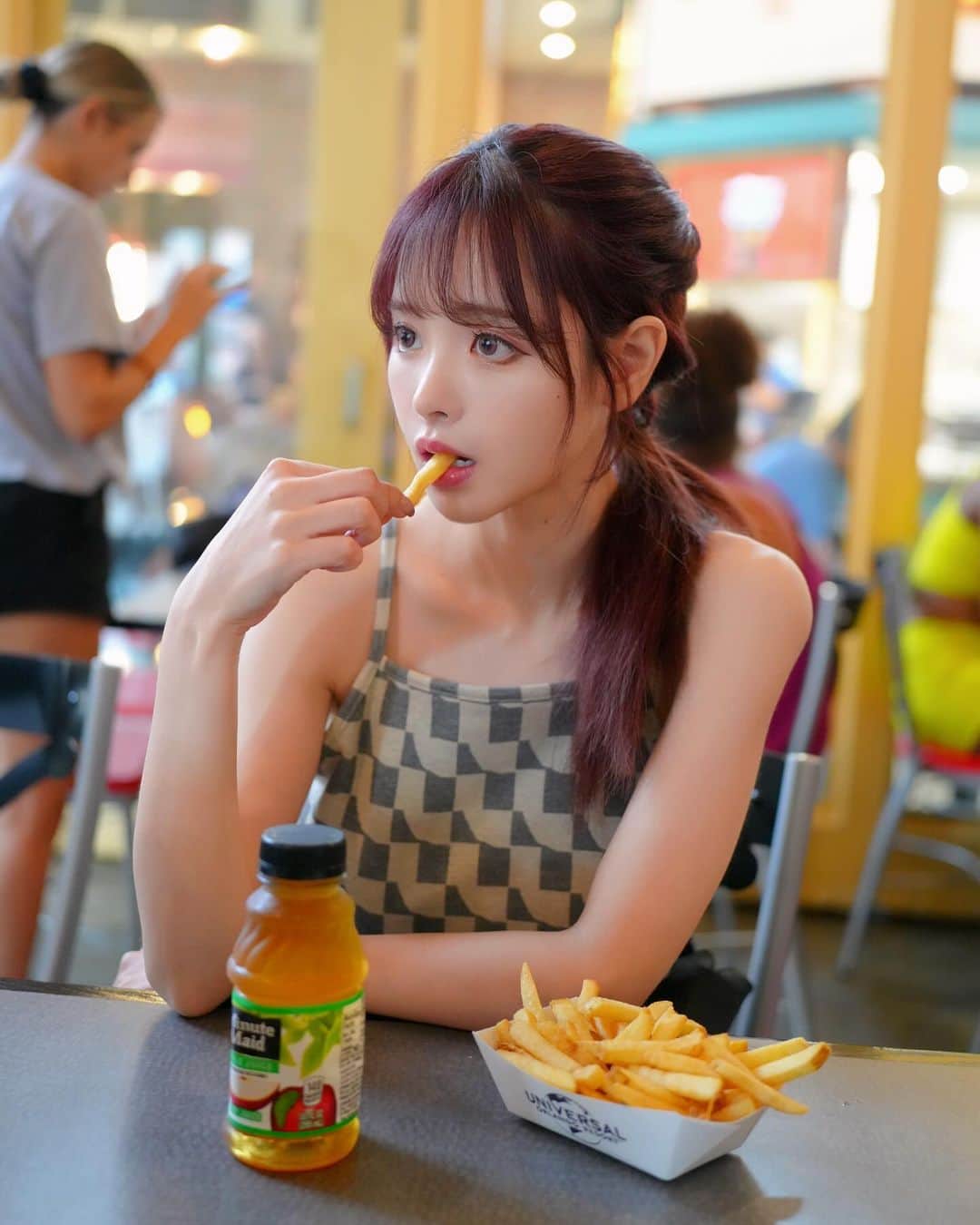 のインスタグラム：「🍟💛」