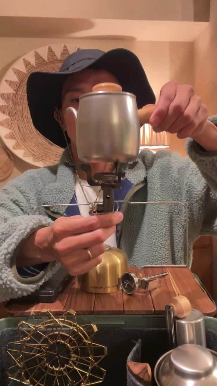 ビートないとーのインスタグラム：「最近お気に入りのキャンプギアを紹介させてください🙏  #キャンプギア #キャンプ #キャンプ飯  @unito_store  @nodel_design  @shiromani  @cargo_container」
