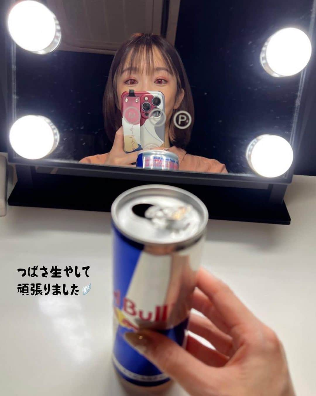 さくまみおさんのインスタグラム写真 - (さくまみおInstagram)「よし、これでヨルさん写真は全部投稿し終わったかな！ あとはお仕事の合間にメイキング編集がんばる💪🏻笑 趣味も大事〜♬  7年連続まきちゃん師匠にアシスタントしてもらってるけど気づけば立派に成長していました(叔母歓喜🥹) ※1枚目のスカート持ってくれてるのもまきちゃん🫶🏻  📷： @tototokaji  #ヨルさん #コスプレ #ヨルフォージャーコスプレ #spyfamily #spyxfamily #yorforger #yorforgercosplay #スパイファミリー #ヨルフォージャー #いばら姫 #happyhalloween #cosplay #trickortreat #アシスタントの成長日記」11月12日 19時55分 - sakuma_mio