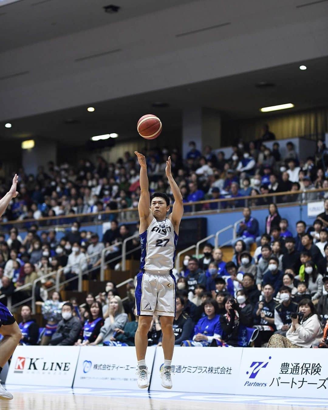 シーホース三河さんのインスタグラム写真 - (シーホース三河Instagram)「11/12(日) vs.FE名古屋 #PHOTO FE名古屋 82-72 三河  #ガチ  #シーホース三河  #Bリーグ #シーホース #seahorsesmikawa #BLEAGUE #バスケットボール #バスケ #basketball #三河」11月12日 20時02分 - go_seahorses