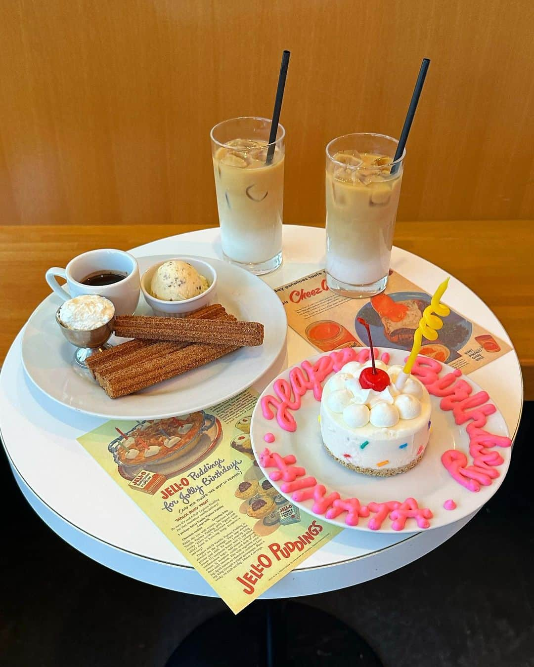 ひなたろす（佐原ひなた）のインスタグラム：「可愛すぎるっっ🍰バースデープレート🎂🎈 ありがとぉぉ🎀チュロスもあって最高だっった💝  ピンクのふわふわニットは　@shein_japan 🥹 クーポンBFJP337 20%OFF♡19289831 🎀  付けてるカチューシャは @emis_official2017 💙  #qoo10  #qoo10アンバサダー   #bigbabyicecream 🎈  #SHEINblackfriday #SHEINGoodFinds #SHEINforAll #loveshein #ad #saveinstyle #DazyHyunA 　#シーイン #バースデープレート #都内カフェ #cafe #カフェランチ #チュロス #バースデーサプライズ #バースデーケーキ #誕生日ケーキ #東京バースデープレート #新丸子カフェ #横浜カフェ　#渋谷カフェ #カフェ活 #カフェ好き　#pr」