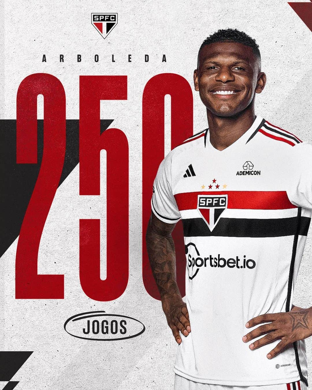 São Paulo FCさんのインスタグラム写真 - (São Paulo FCInstagram)「2️⃣5️⃣0️⃣ jogos pelo São Paulo!  No San-São deste domingo, @robertharboleda4 atingirá a expressiva marca pelo Tricolor.  #VamosSãoPaulo 🇾🇪」11月13日 5時38分 - saopaulofc