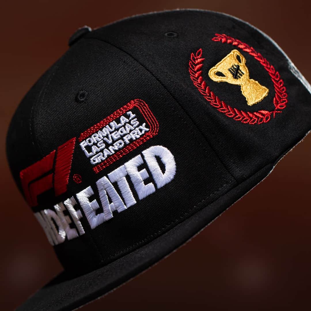 UNDFTDさんのインスタグラム写真 - (UNDFTDInstagram)「UNDEFEATED x Formula 1 Las Vegas Grand Prix  The UNDEFEATED x F1 LVGP Logo Snapback, Rally Scarf and Podium Snapback.  The Logo Snapback is made of 100% polyester twill with an adjustable snap, features an embroidered UNDEFEATED x F1 logo lockup on the front and the UNDEFEATED wordmark on the back, and is available in Neon Green, Neon Pink and Neon Yellow. The Rally Scarf is an acrylic scarf with high-definition woven UNDEFEATED and F1 logos throughout. The Podium Snapback is crafted from 100% crinkle nylon with an adjustable snap, featuring a heat-transferred UNDEFEATED x F1 logo lockup on the front, wreath logos on the side and a '5-strike' icon on the back.  Available Monday, 11/13, at 11am at all UNDEFEATED Chapter Stores and 8am PST at Undefeated.com」11月13日 6時00分 - undefeatedinc