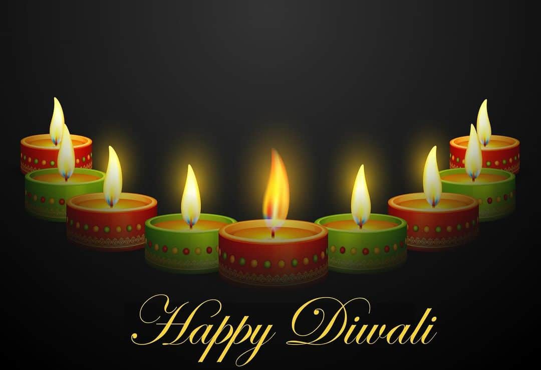 ポール・”ボーンヘッド”・アーサーズのインスタグラム：「Happy Diwali to all those who are celebrating x」