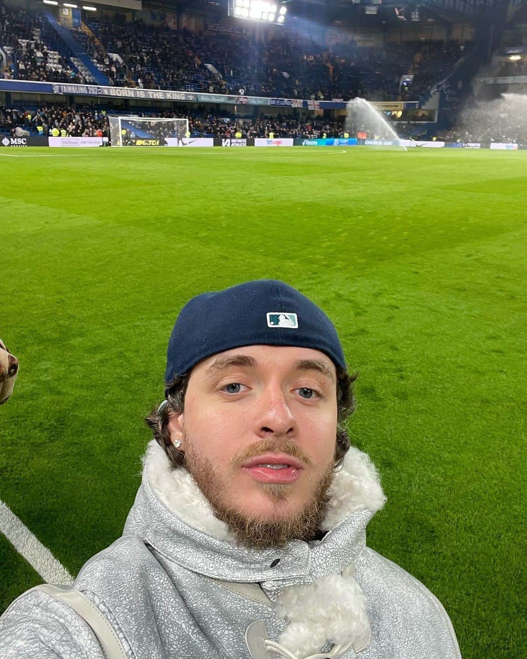 Rolling Stoneのインスタグラム：「Jack Harlow pulled up to the electric Chelsea-Manchester City showdown at Stamford Bridge. 📷 via @jackharlow」