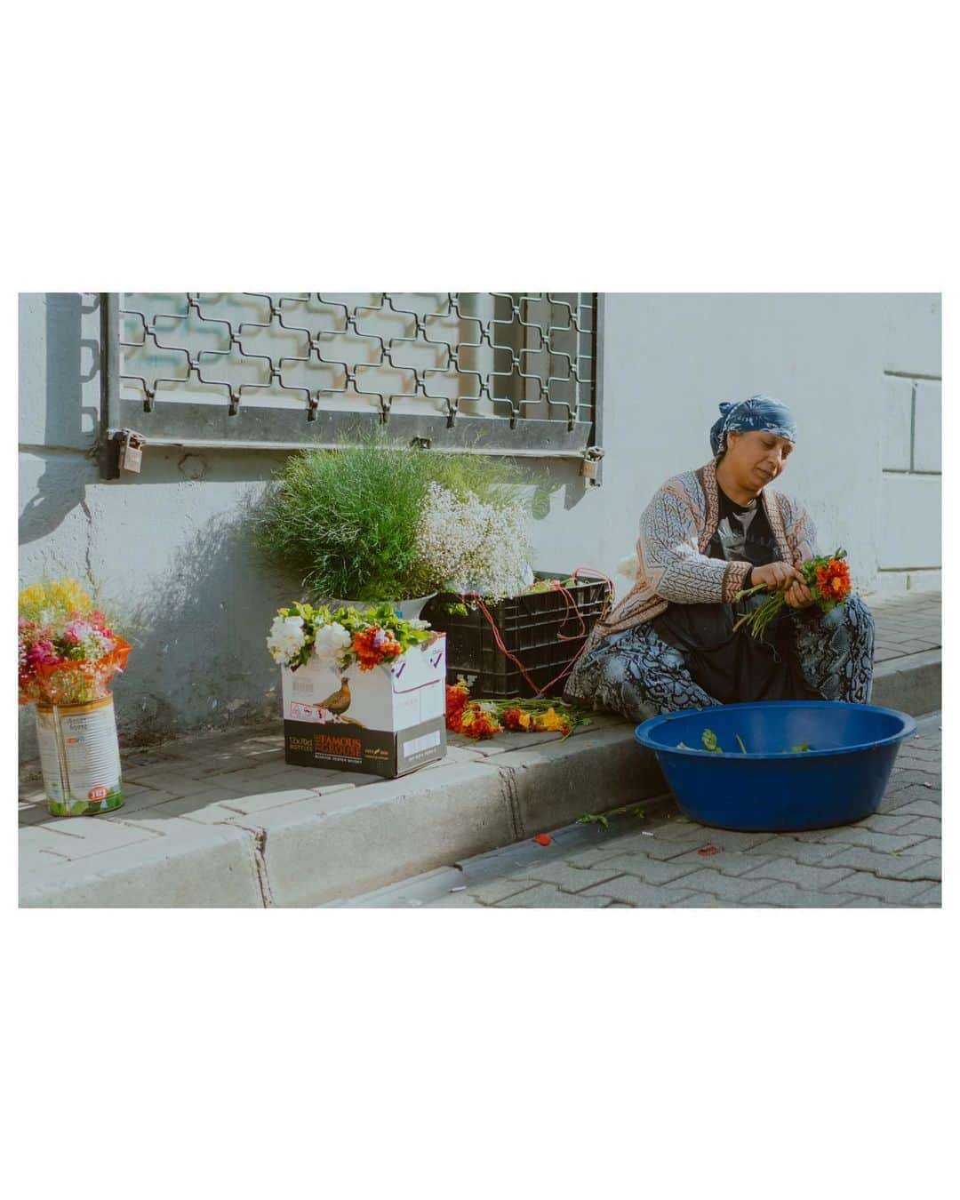 Putri Anindyaさんのインスタグラム写真 - (Putri AnindyaInstagram)「Another series from Balat //   This time is the people from Balat. These are taken in March this year. First one is of course, inspired by @harry_gruyaert and thanks to @misscoolpics who introduced me between worlds photobook ! And the last slide is the postcard picture of Balat, Istanbul. In case you will go there someday, the name of the rooftop cafe : POPSTEL BALAT. Save it for ur next visit!   Anyway, i just love making portraits of strangers. So which one is your favorite?  All taken with #sonya7c with 85mm 1.8 and 35mm 1.4 zeiss.   #streetphotography #balat #istanbul #türkiye #istanbulstreets #streetclassics #timeless_streets #gotürkiye」11月12日 22時07分 - puanindya