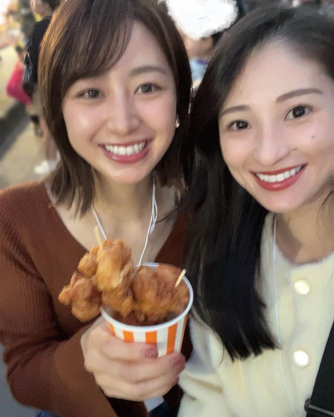 林美沙希さんのインスタグラム写真 - (林美沙希Instagram)「. 念願の土浦全国競技花火大会に。 秋の花火大会を見るのは初めてでした☺️ ダメ元で抽選に申し込んでみて本当に良かった、、！ 単発の花火も、スターマインもそれぞれの良さがあって、 色使いも素敵でした。 しっかり屋台グルメも楽しみましたよ🎆 皆で同じものを見て感動を共有できる、ライブ感のあることが好きです！ 　 #土浦全国花火競技大会 #花火大会 #茨城 #スターマイン #秋 #屋台グルメ」11月12日 22時12分 - misaki0hayashi