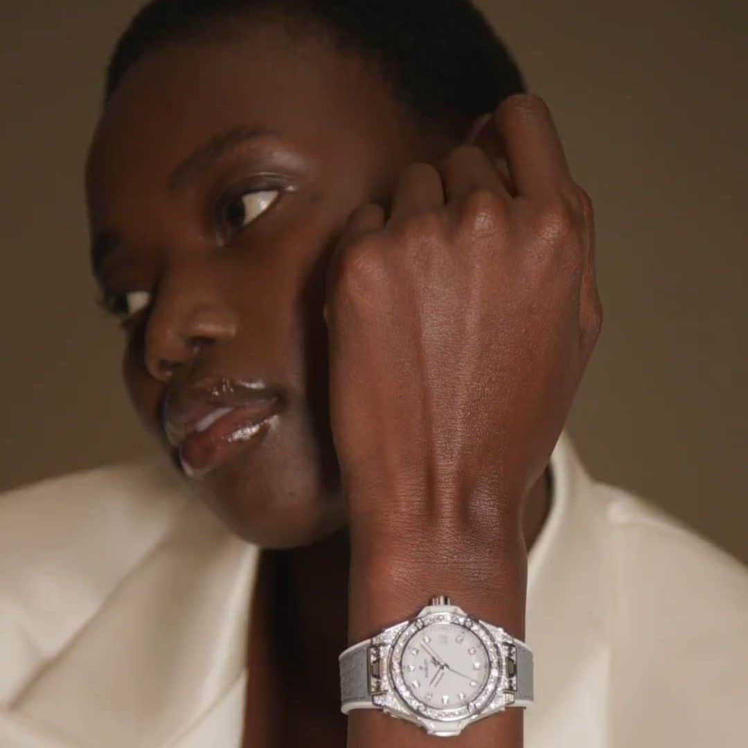 Harrodsのインスタグラム：「There’s a party on our wrist and its name is #Hublot. Find the #BigBangOneClick Steel White Pavé in Fine Watches on the Lower Ground Floor and at harrods.com.  #Harrods #HarrodsFineWatches #HublotWatch」