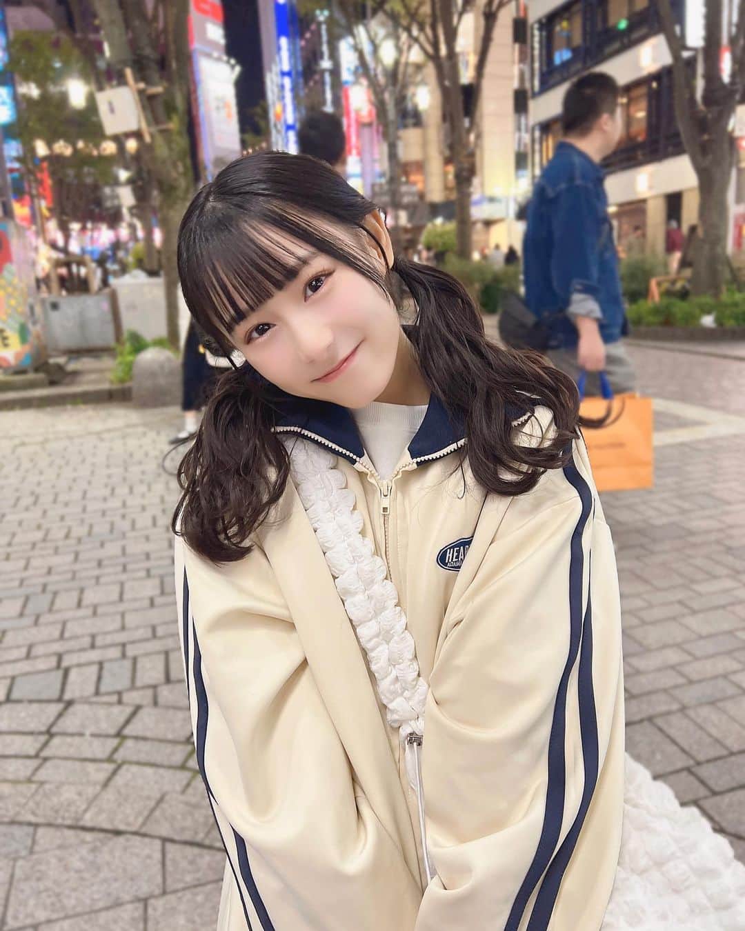 山崎玲奈のインスタグラム：「お仕事終わりにお出かけした〜✌🏻」