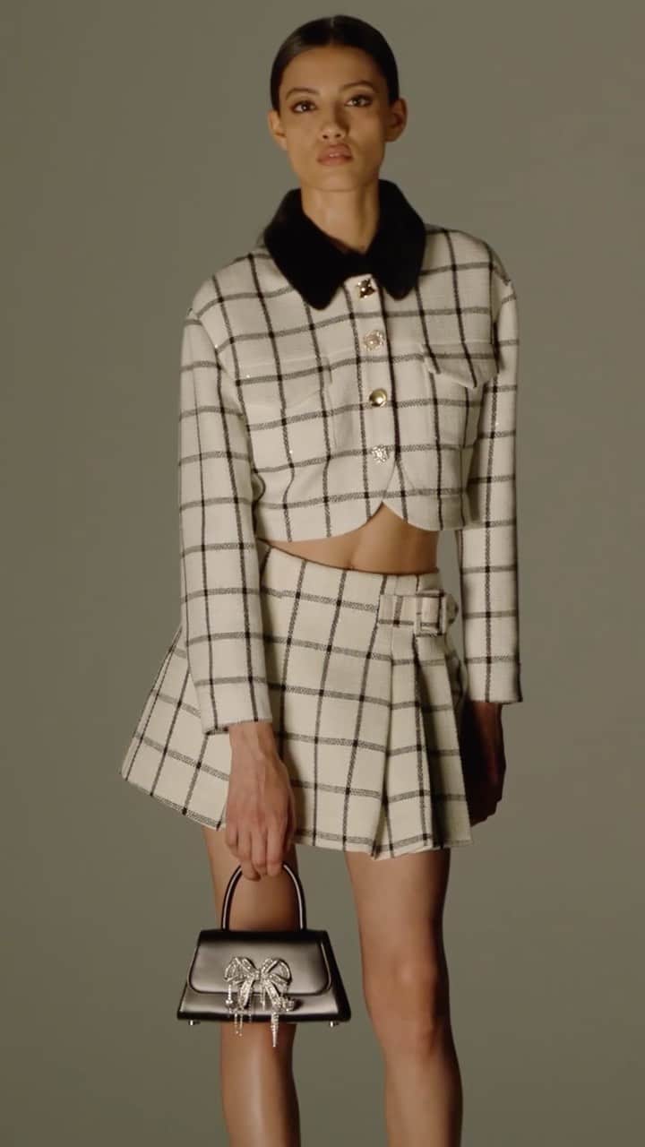 SELF PORTRAITのインスタグラム：「CREAM CHECK BOXY JACKET & SKIRT SET」