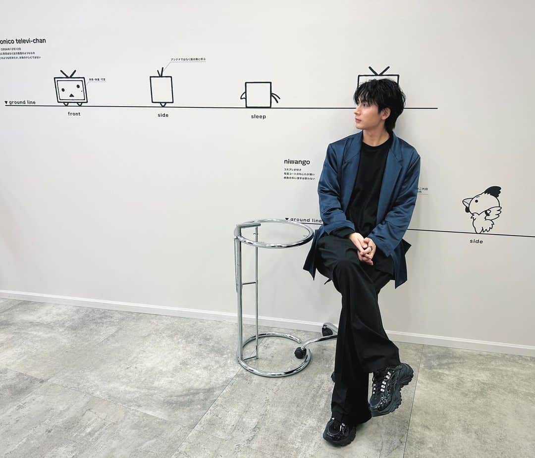  佐藤たかみちのインスタグラム：「TAKAMICHI CHANNEL  #みちめん　のみんな😎  見てくれてありがとうございました！！  めっちゃ良い壁がありましたぜ😎  ゲストで来てくれたジン君がお土産にみかんとポッキーくれました笑  ウミガメのスープ難しすぎ笑  また次回もお楽しみにー！！  #たかみへの道」