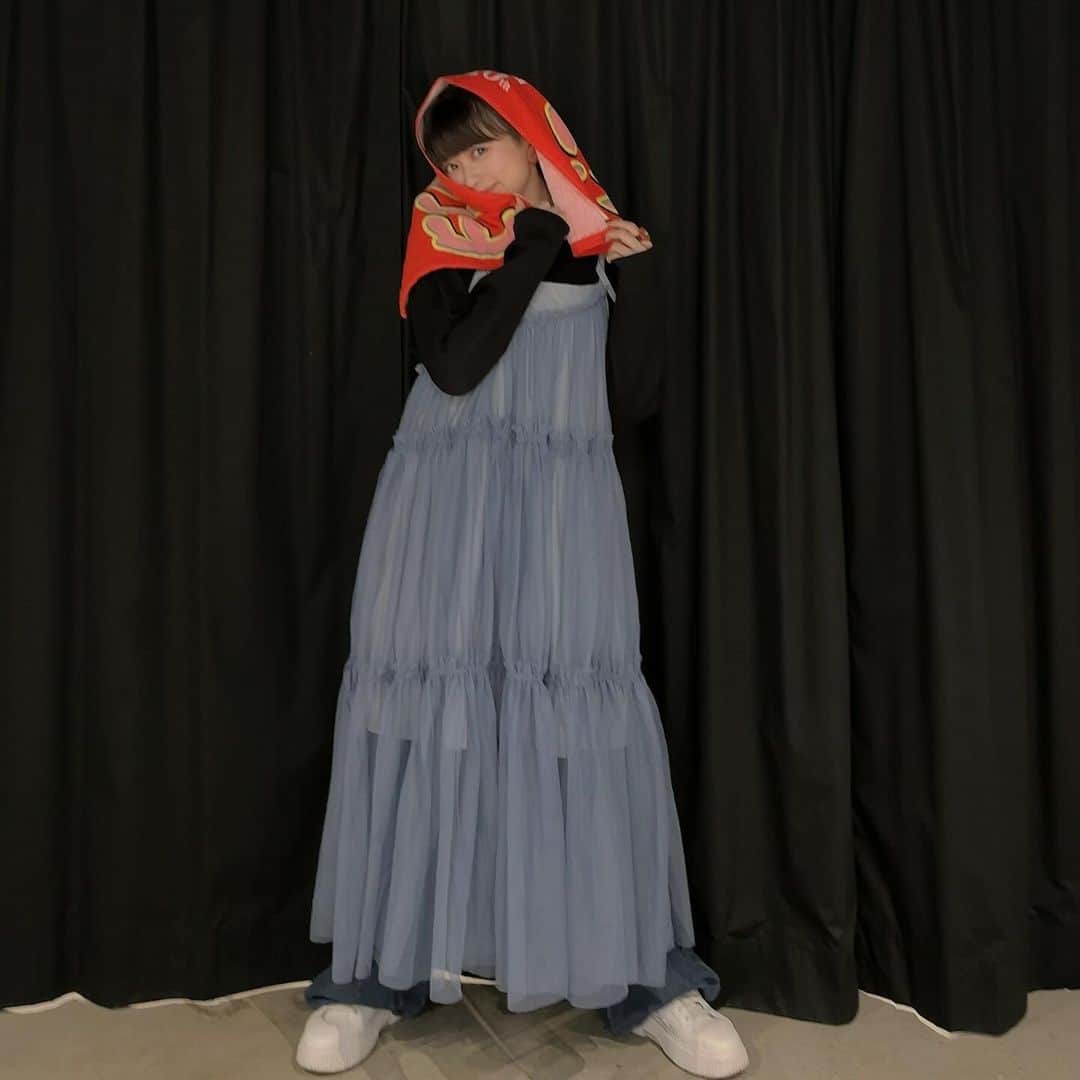 大迫マミのインスタグラム：「SHISHAMO10周年後夜祭に行って来たー！ ライブははじめましてやったけど、学生の時からずっと聴いてた曲と可愛い歌声を生で聴けて耳がずっと幸せ！圧巻のステージでした。私のヒーローだ！ #shishamo」