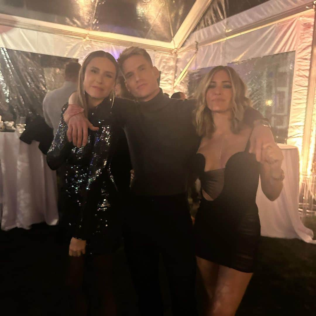 クリスティン・カヴァラーリさんのインスタグラム写真 - (クリスティン・カヴァラーリInstagram)「Party girl」11月13日 0時13分 - kristincavallari