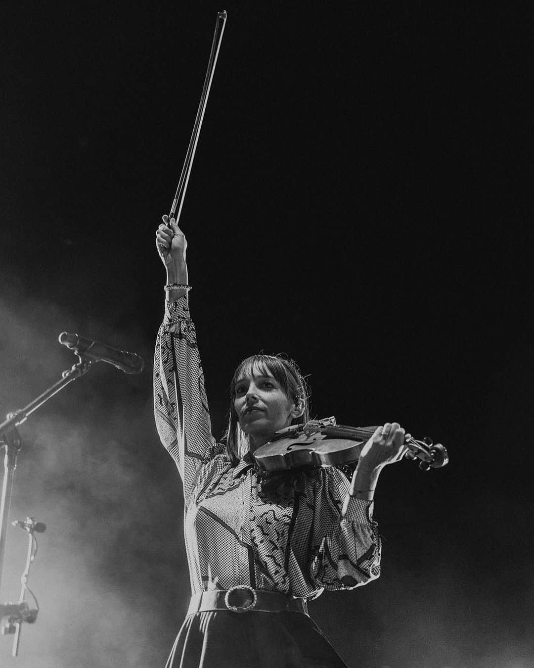 The Lumineersさんのインスタグラム写真 - (The LumineersInstagram)「First time playing in Peru! What a perfect night. Thank you Lima. 🇵🇪♥️🇵🇪♥️🇵🇪 | 📸: @rkdeeb」11月13日 0時23分 - thelumineers