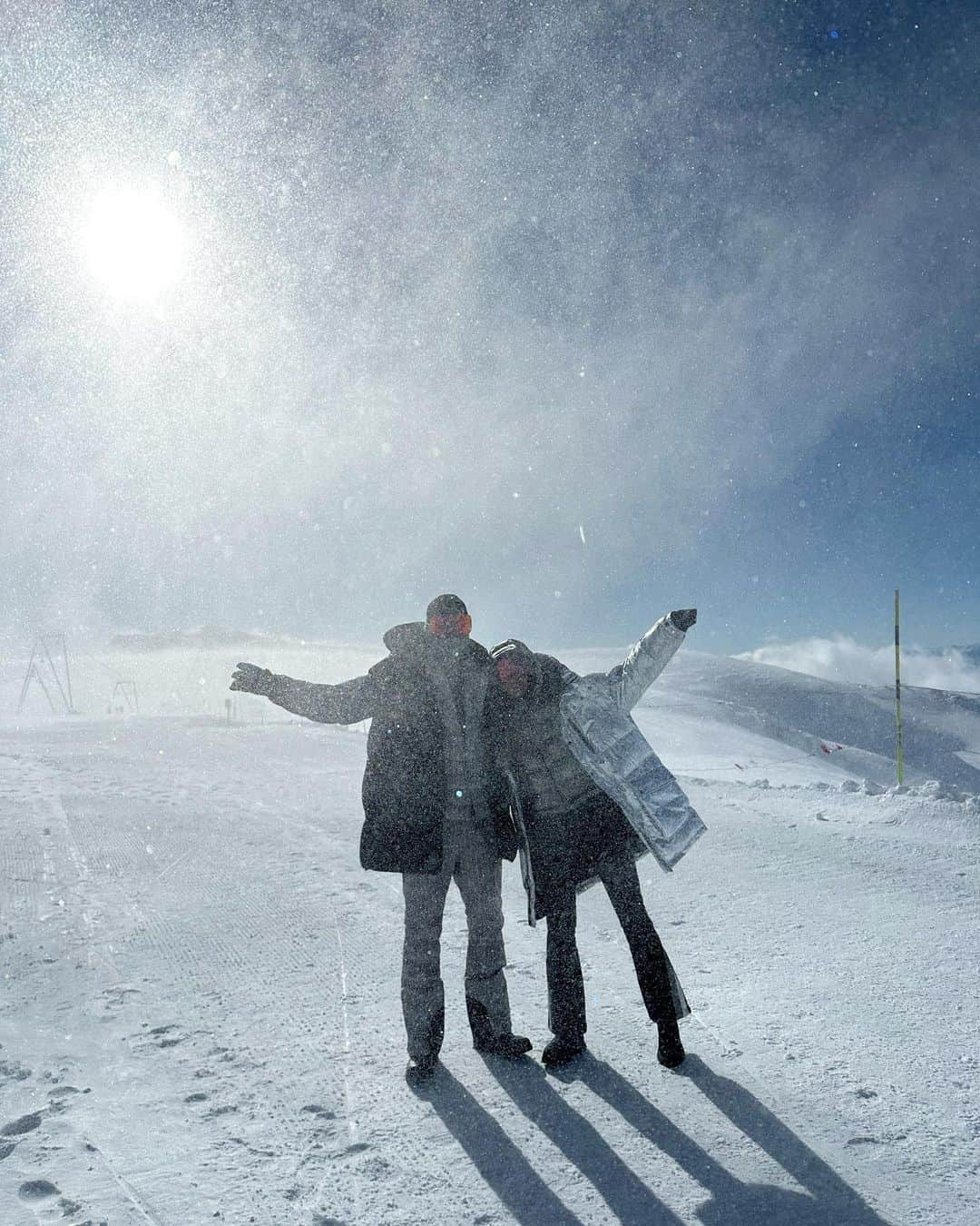 メリッサ・サッタさんのインスタグラム写真 - (メリッサ・サッタInstagram)「24h very special up in the 🗻🤍❄️」11月13日 0時35分 - melissasatta