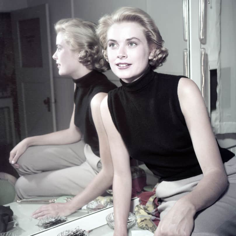 ELLE Germanyさんのインスタグラム写真 - (ELLE GermanyInstagram)「Zu ihrem Geburtstag gedenken wir Stil-Ikone Grace Kelly mit ihren schönsten Looks. Welcher ist Ihr Favorit? 🤍  Credit: Getty Images #gracekelly #fashioninspo #styleicon #stilikone」11月13日 1時03分 - ellegermany