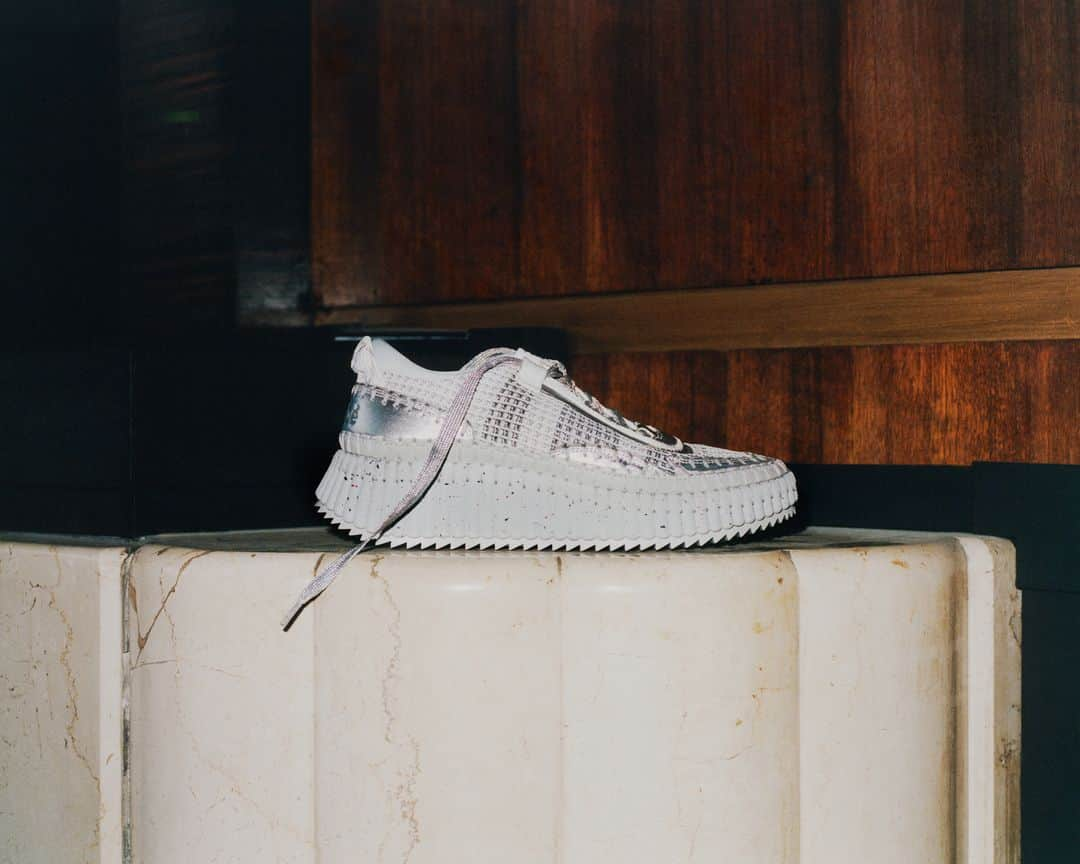 Chloéさんのインスタグラム写真 - (ChloéInstagram)「An exclusive rendition of the Nama sneaker is unveiled in glimmering silver leather in time for the Festive period.​」11月13日 1時00分 - chloe